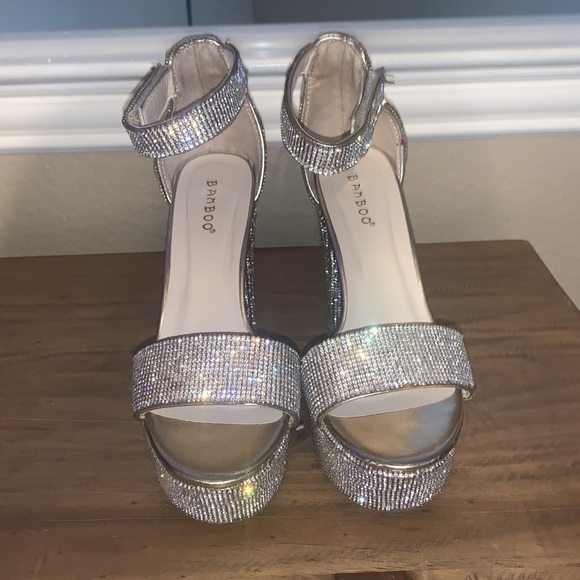 6in Bamboo sparkly high heels - Picture 1 of 3